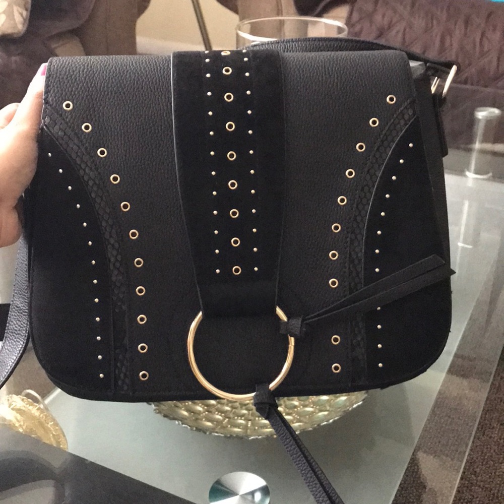 Crossbody handbag